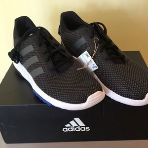Adidas Racer TR 2.0 boys 6 1/2 running shoes
